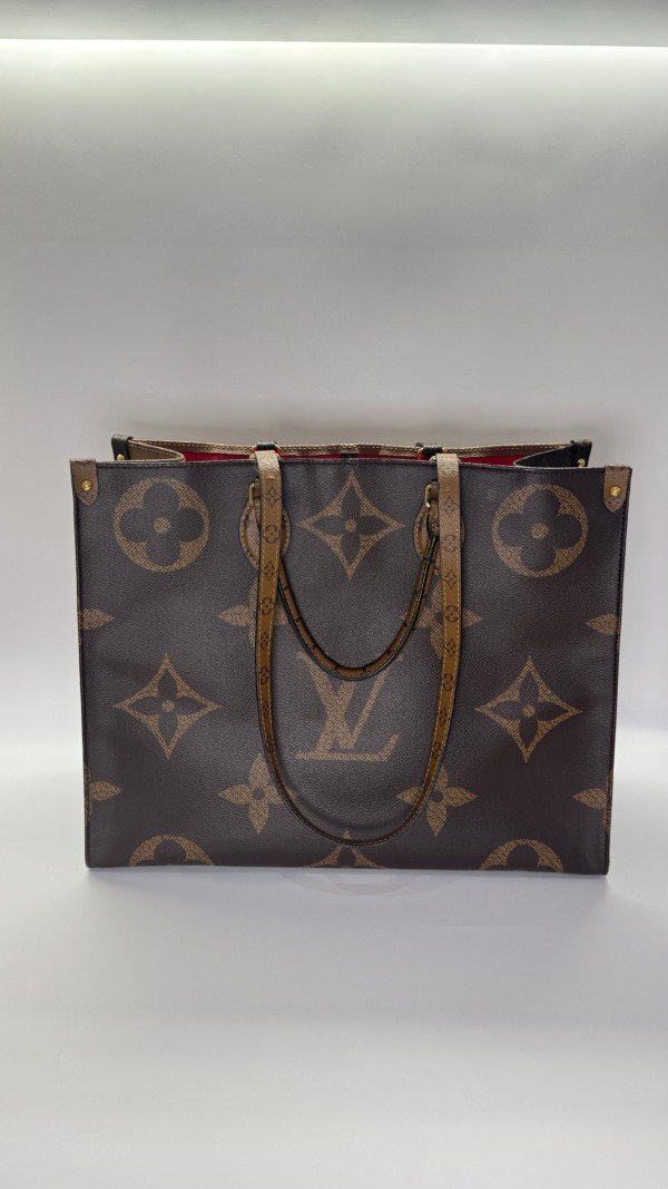 b202505587-louis-vuitton-lv-on-the-go-gm-2 Louis Vuitton (LV) | On The Go GM