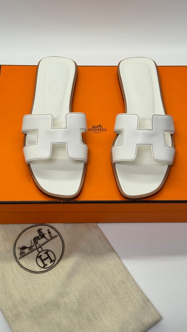 Pre-Owned/ Pre-Loved/ Second-Hand Hermes Oran Sandals, Shoe in White Color, 35 Size, Front View
