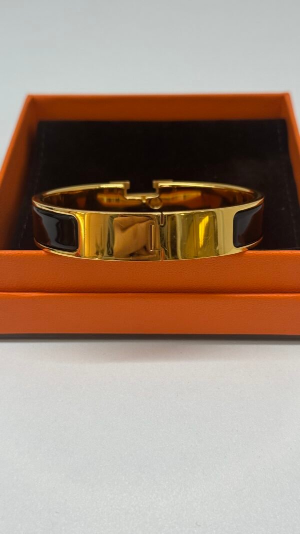 b202506586-hermes-clic-h-bracelet-2 Hermes | Clic H Bracelet