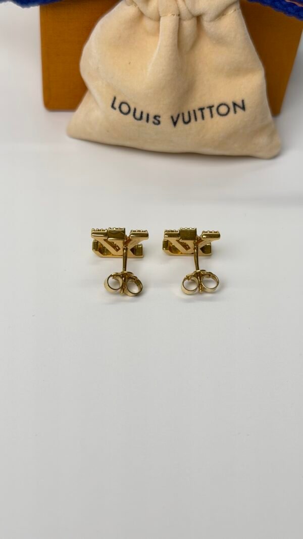 c202505547-louis-vuitton-lv-lv-crystal-earrings-3 Louis Vuitton (LV) | LV Crystal Earrings