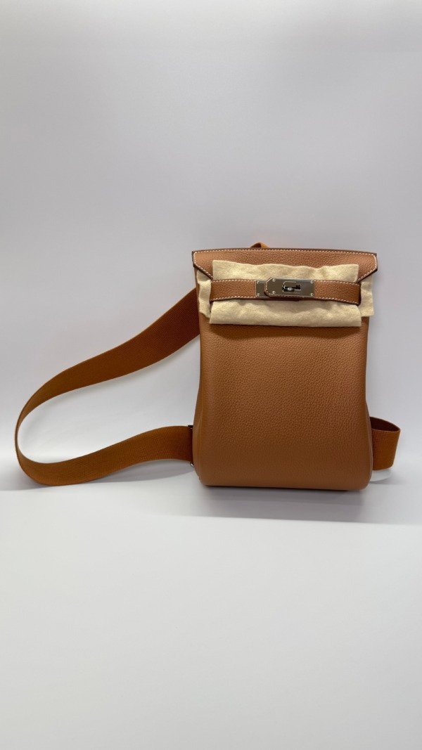 Pre-Owned/ Pre-Loved/ Second-Hand Hermes Hac A Dos PM Backpack (Togo), Bag in Gold, Palladium Hardware Color, PM (condition is like new, used once) Size, Front View