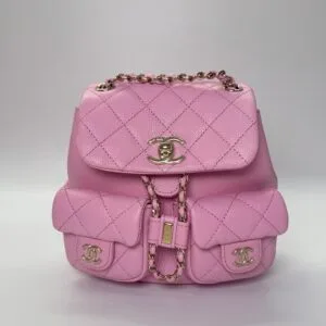 b202501611-chanel-duma-backpack-mini-cavair Pre-Owned/ Pre-Loved/ Second-Hand Chanel Duma BackPack Mini Cavair, Bag in Pink, Gold Hardware Color, 18 x 17 x 10 cm Size, Front View