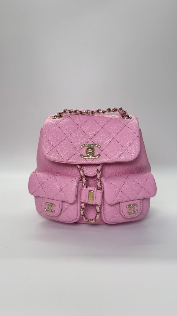 b202501611-chanel-duma-backpack-mini-cavair Pre-Owned/ Pre-Loved/ Second-Hand Chanel Duma BackPack Mini Cavair, Bag in Pink, Gold Hardware Color, 18 x 17 x 10 cm Size, Front View