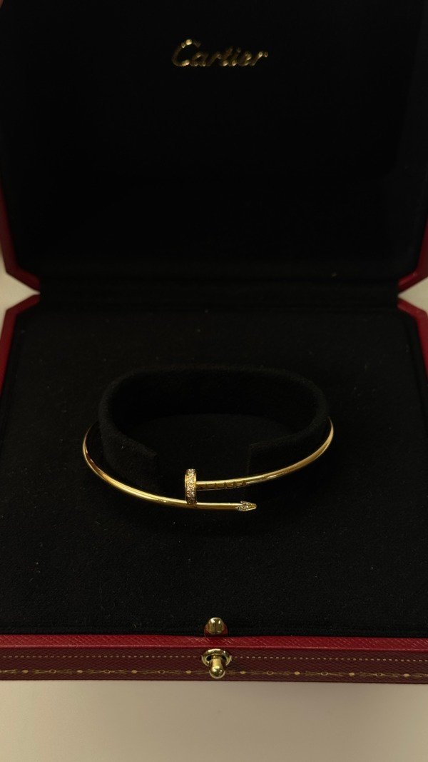 b202503654-cartier-diamond-juste-un-clou-small-model Pre-Owned/ Pre-Loved/ Second-Hand Cartier Diamond Juste Un Clou Small Model, Bracelet in Yellow Gold Color, 16 Size, Front View