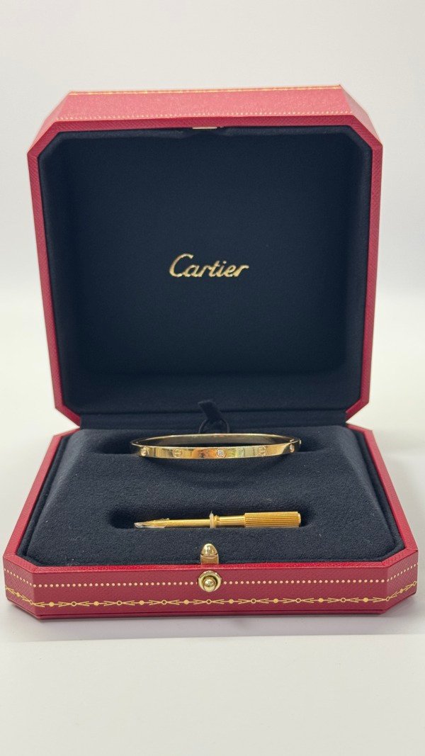 Cartier | 6 Diamond Love Bracelet Small Model