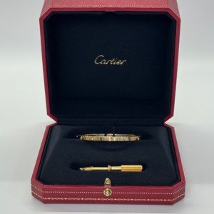 b202503662-cartier-6-diamond-love-bracelet-small-model Pre-Owned/ Pre-Loved/ Second-Hand Cartier 6 Diamond Love Bracelet Small Model, Bracelet in Yellow Gold Color, 16 Size, Front View