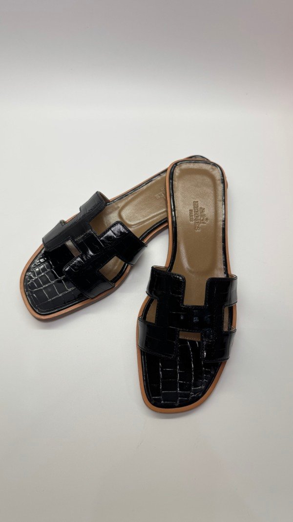 Hermes | Oran Sandals Alligator