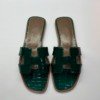 b202506638-hermes-oran-sandals-alligator-1 Hermes | Oran Sandals Alligator
