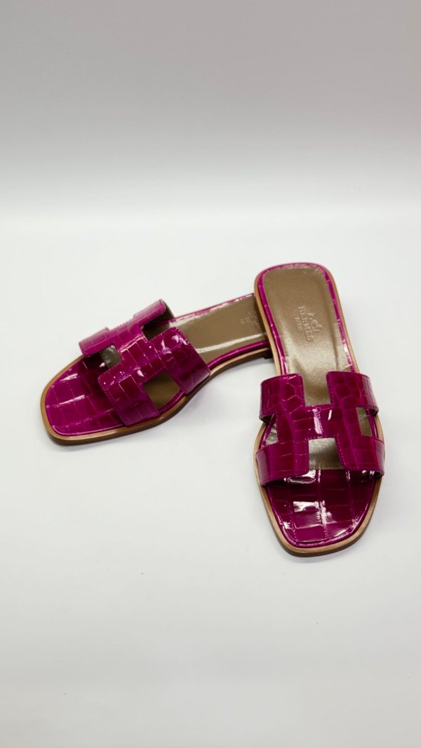 b202506641-hermes-oran-sandals-alligator-1 Hermes | Oran Sandals Alligator