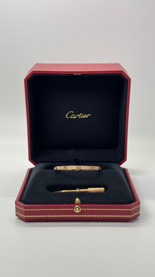 c202503629-cartier-paved-diamond-small-model-3 Cartier | Paved Diamond Small Model