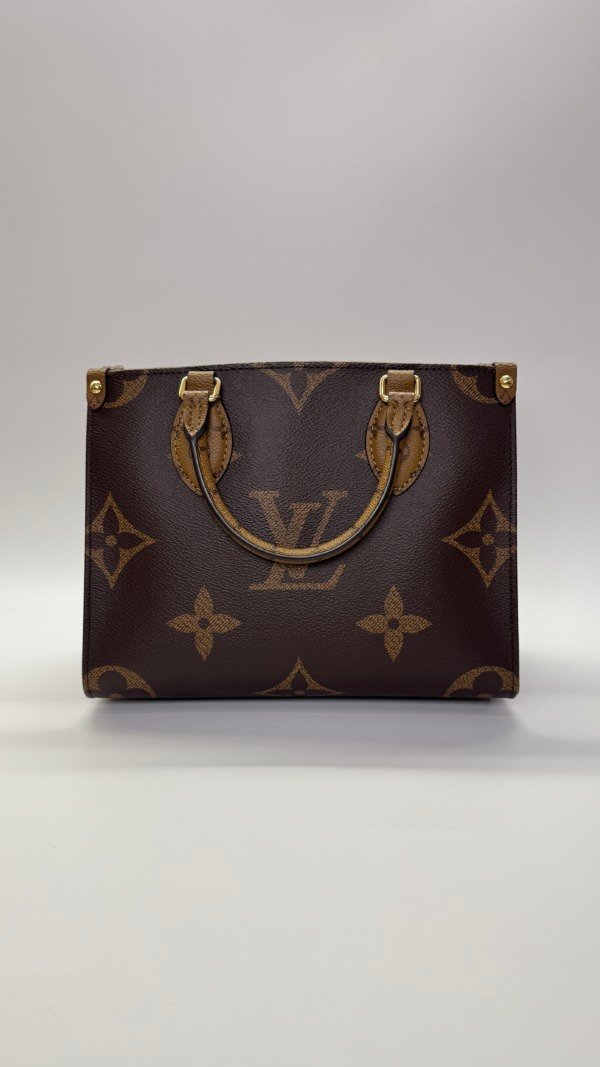 Louis Vuitton (LV) | On The Go PM