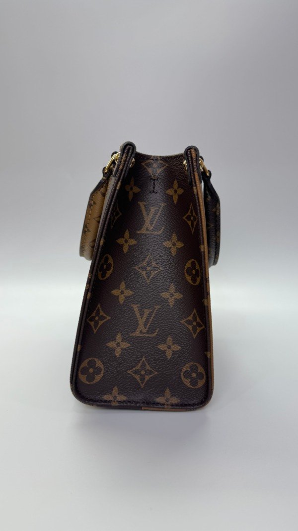 Louis Vuitton (LV) | On The Go PM