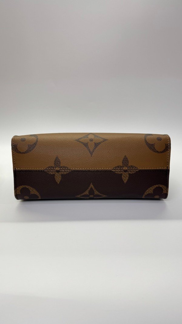 Louis Vuitton (LV) | On The Go PM