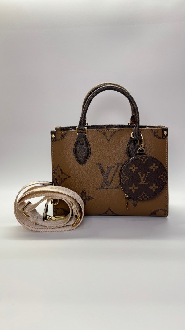 Pre-Owned/ Pre-Loved/ Second-Hand Louis Vuitton (LV) On The Go PM, Bag in Monogram, Gold Hardware Color, PM Size, Front View