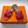 Pre-Owned/ Pre-Loved/ Second-Hand Hermes Oran Sandals Alligator, Shoe in Matte Coral Color, 36.5 Size, Front View