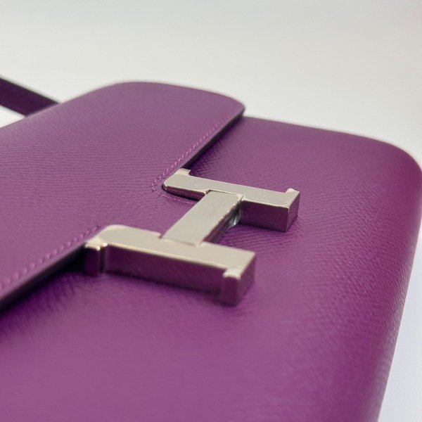 b202606734-hermes-constance-to-go-epsom-3 Hermes | Constance To Go Epsom