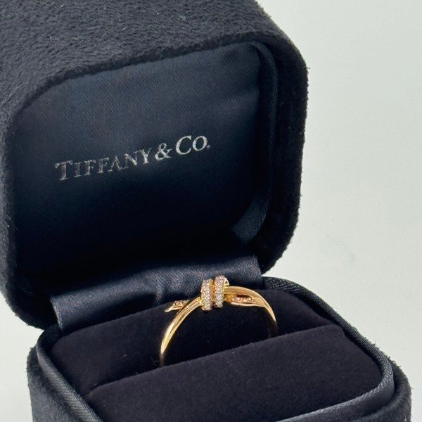 b202608684-tiffany-co-diamond-knot-ring-2 Tiffany & Co. | Diamond Knot Ring