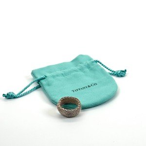 b202608713-tiffany-co-mesh-silver-ring Pre-Owned/ Pre-Loved/ Second-Hand Tiffany & Co. Mesh Silver Ring, Ring in Silver 925 Color, 52 Size, Front View