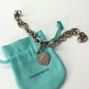 c202508665-tiffany-co-silver-return-to-tiffany-bracelet Pre-Owned/ Pre-Loved/ Second-Hand Tiffany & Co. Silver Return to Tiffany Bracelet, Bracelet in 925 Silver Color, 17cm (adjustable) Size, Front View