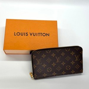 Pre-Owned/ Pre-Loved/ Second-Hand Louis Vuitton (LV) Organiser Wallet Monogram, Wallet in Monogram Color,  Size, Front View