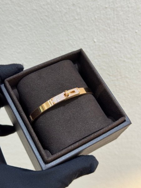 Hermes | Diamond Kelly Bracelet