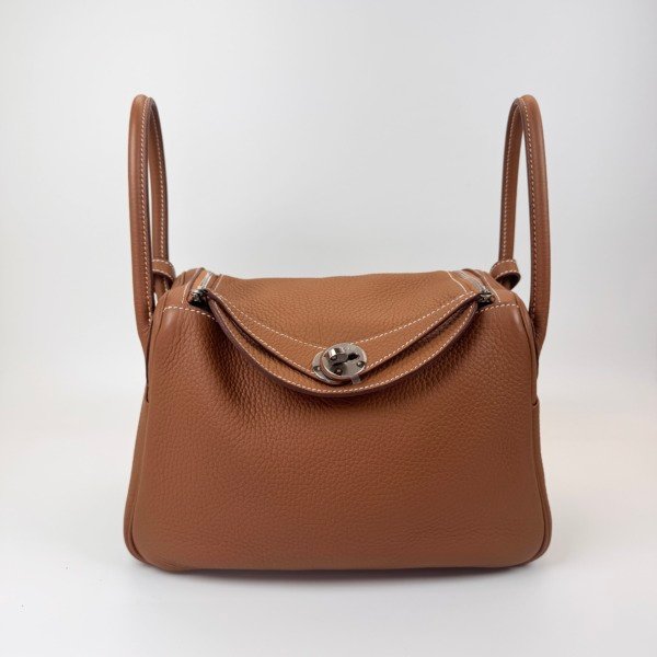 Pre-Owned/ Pre-Loved/ Second-Hand Hermes Lindy 26 Clemence, Bag in Gold, Silver Hardware Color, 26 Size, Front View
