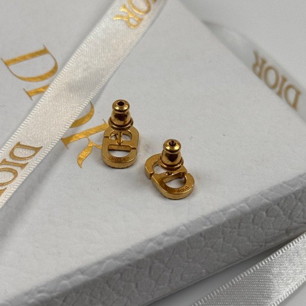 b202613807-dior-classic-crystal-earring Pre-Owned/ Pre-Loved/ Second-Hand Dior Classic Crystal Earring, Earring in Gold Color, 12mm Size, Front View