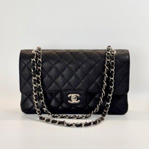 Pre-Owned/ Pre-Loved/ Second-Hand Chanel Medium Classic Flap Caviar, Bag in Black, Silver Hardware Color, Medium Size, Front View