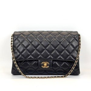 Pre-Owned/ Pre-Loved/ Second-Hand Chanel Classic Clutch On Chain Caviar, Bag in Black, Gold Hardware Color, 27 x 18 x 5 cm Size, Front View