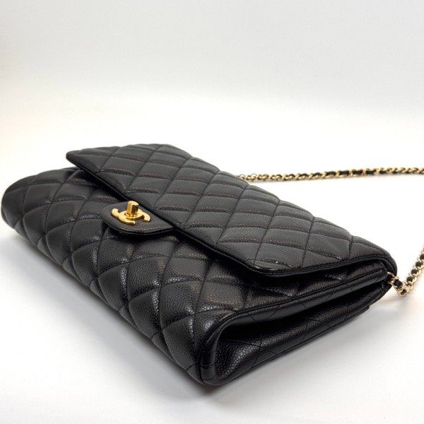 c202601787-chanel-classic-clutch-on-chain-caviar-6 Chanel | Classic Clutch On Chain Caviar