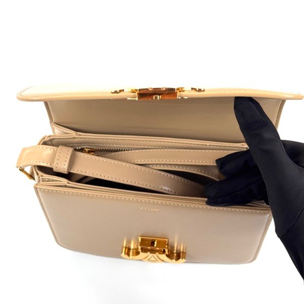 c202604785-celine-triomphe-teen-4 Celine | Triomphe Teen