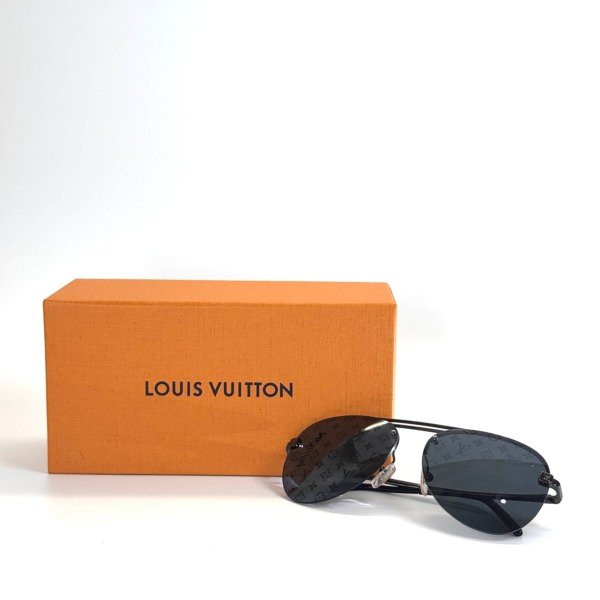 Louis Vuitton (LV) | Sunglass