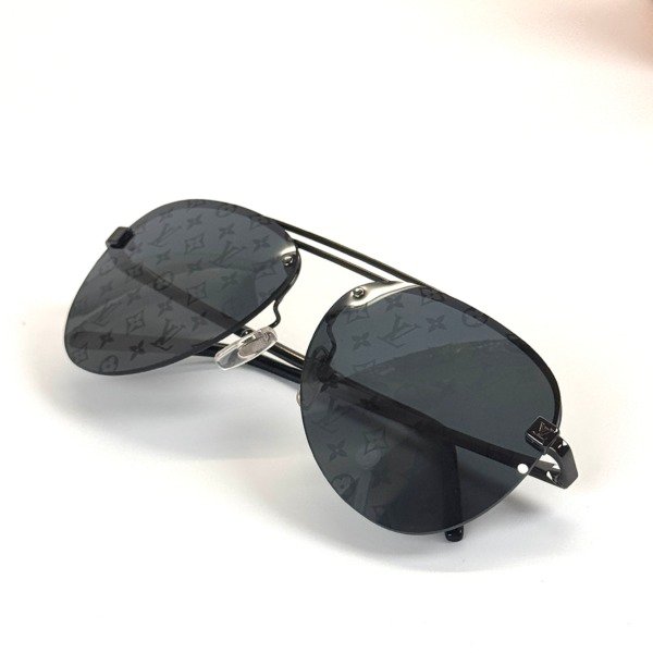 Louis Vuitton (LV) | Sunglass