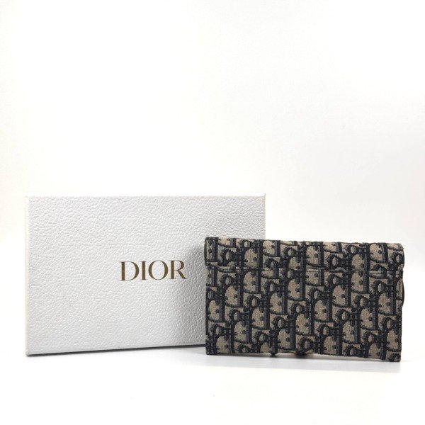 c202613806-dior-wallet-on-chain-1 Dior | Wallet On Chain