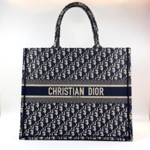 Pre-Owned/ Pre-Loved/ Second-Hand Dior Book Tote Large, Bag in Classic Oblique Dark Blue Color, Large Size, Front View
