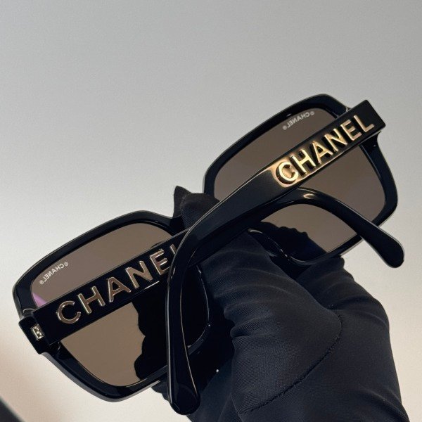 Chanel | Sunglasses