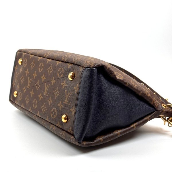 b202605866-louis-vuitton-lv-pallas-mm-6 Louis Vuitton (LV) | Pallas MM