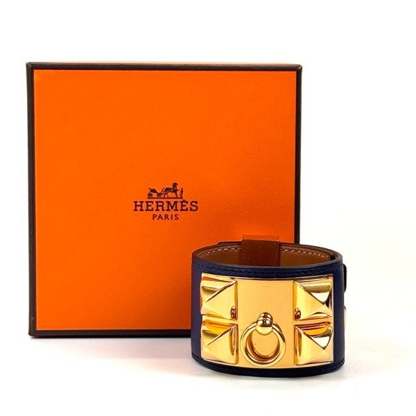 Pre-Owned/ Pre-Loved/ Second-Hand Hermes Thick Kelly Dog Bracelet, Bracelet in Blue, Gold Hardware Color, T1 Size, Front View