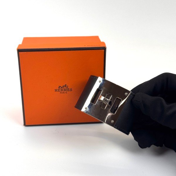 Pre-Owned/ Pre-Loved/ Second-Hand Hermes Thick Kelly Dog Bracelet, Bracelet in Black, Palladium Hardware Color, T1 Size, Front View