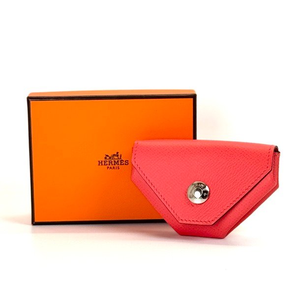 Pre-Owned/ Pre-Loved/ Second-Hand Hermes Coin Pouch, Wallet in Coral, Palladium Hardware Color,  Size, Front View