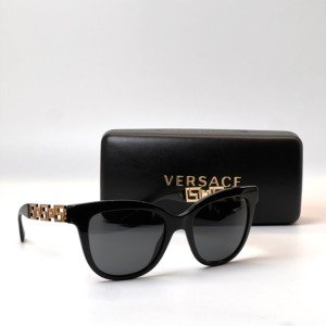 Pre-Owned/ Pre-Loved/ Second-Hand Others Versace Sunglasses, Others in Black Color,  Size, Front View
