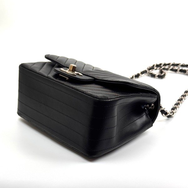 Chanel | Mini Square Chevron