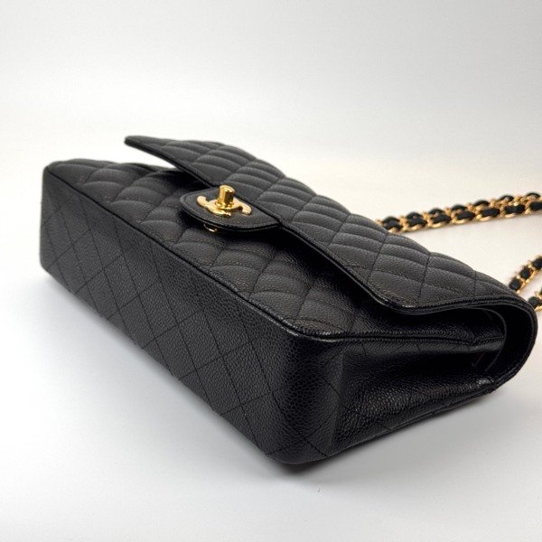 c202601878-chanel-classic-flap-medium-caviar-4 Chanel | Classic Flap Medium Caviar