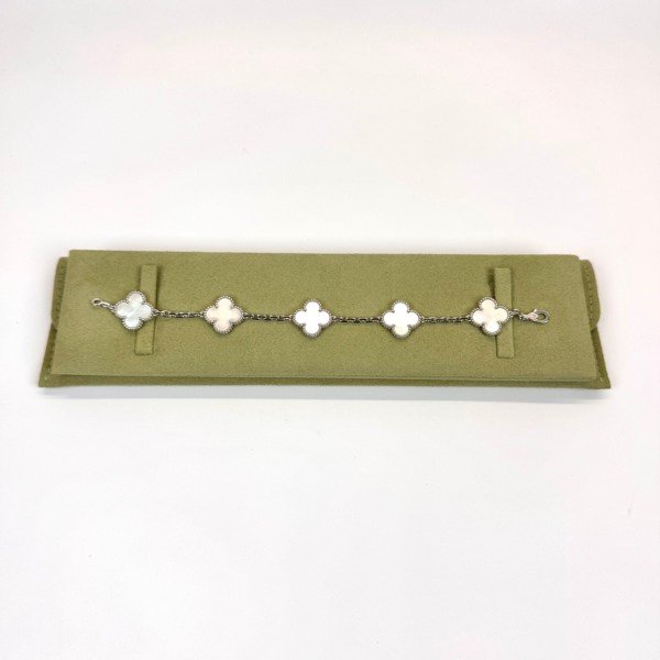Van Cleef & Arpels (VCA) | White Mother of Pearl Bracelet