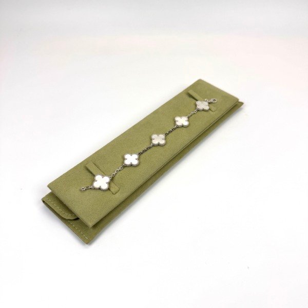 Van Cleef & Arpels (VCA) | White Mother of Pearl Bracelet