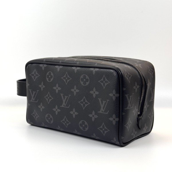 Louis Vuitton (LV) | Locker Dopp Kit
