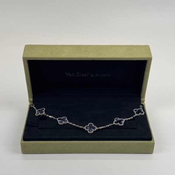 Van Cleef & Arpels (VCA) | Pietersite