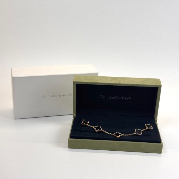 Van Cleef & Arpels (VCA) | Onyx Alhambra Bracelet