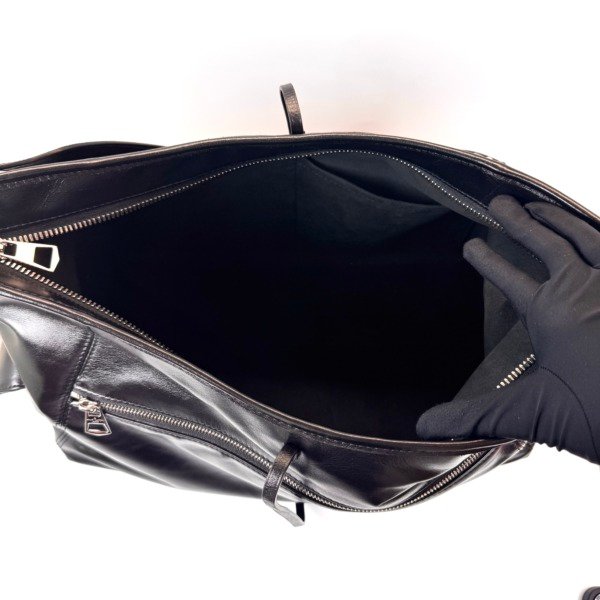 b202605892-louis-vuitton-lv-carryall-vibe-cargo-travel-bag-large-size-3 Louis Vuitton (LV) | Carryall Vibe Cargo Travel Bag (Large Size)