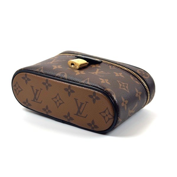 Louis Vuitton (LV) | Vanity Chain Pouch